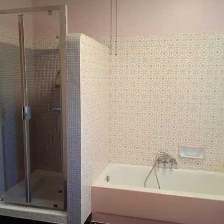 Vila Maison Calme Avec Piscine Entouree De Son Parc