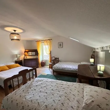 Villa Maison Calme Avec Piscine Entourée De Son Parc *