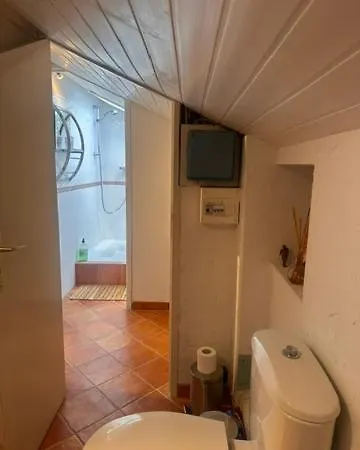 Maison Calme Avec Piscine Entourée De Son Parc *
