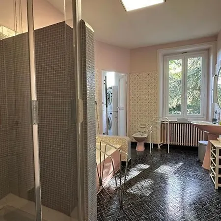 Maison Calme Avec Piscine Entourée De Son Parc Villa